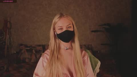 Sophia online show from April 10, 10:03 pm