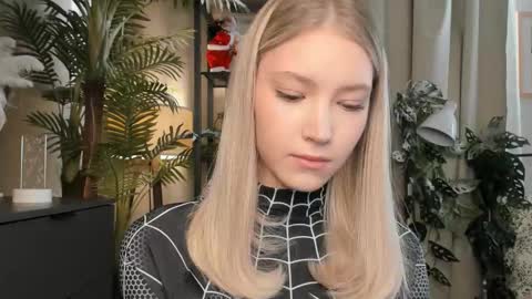 Natalie online show from March 15, 5:57 am