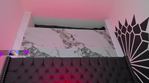 ethaancox online show from February 16, 8:49 pm