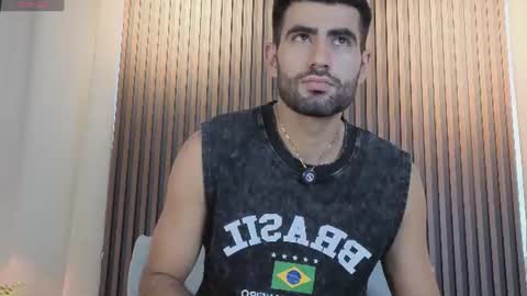 Snapshot of ethan__walker chatting on June 14, 12:07 pm Ethan online show from June 14, 12:07 pm
