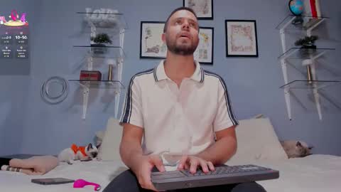 ADAM TAYLOR  ETHAN CAMBAL INDEPENDENT MODELS online show from January 7, 11:29 pm