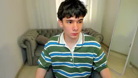 Snapshot of ethan_crowe chatting on July 24, 10:35 am Ethan online show from July 24, 10:35 am