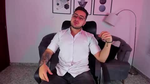 ethan_greacee online show from February 27, 12:05 pm