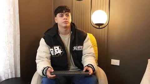 ethan_occonor online show from September 25, 12:42 pm