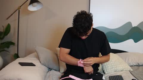 ethan_occonor online show from October 5, 6:39 pm