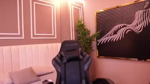 ethan_occonor online show from June 1, 12:40 pm