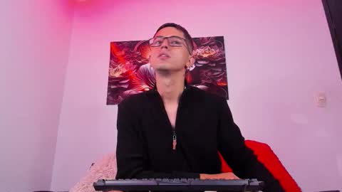 Snapshot of ethan_sai01 chatting on November 10, 5:17 am ETHAN SAI online show from November 10, 5:17 am