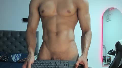 Snapshot of ethan_smitth1 chatting on January 20, 6:31 am ethan_smitth1 online show from January 20, 6:31 am