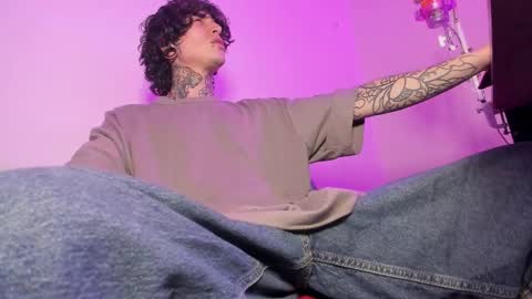 Ethan sykes online show from November 23, 2:00 am