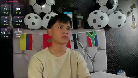 Ethan online show from July 15, 6:35 pm