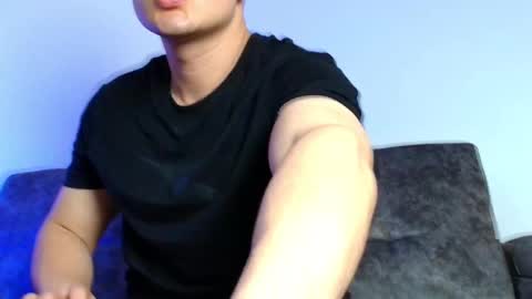 ethanconnor_ online show from November 25, 9:04 pm