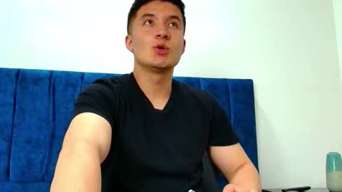 ethanconnor_ online show from November 29, 9:07 pm