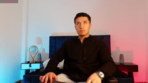 ethanconnor_ online show from January 6, 11:58 am