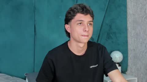 ethanlowell online show from January 20, 8:18 pm