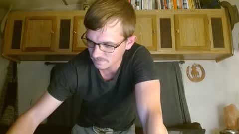 ethansteelexxx2 online show from March 1, 1:51 am