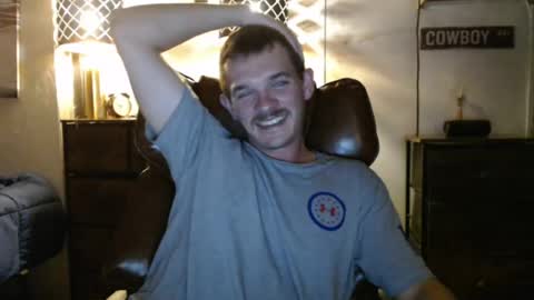 Snapshot of ethansteelexxx2 chatting on July 19, 1:53 am ethansteelexxx2 online show from July 19, 1:53 am