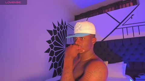 Ethan online show from January 27, 8:40 am