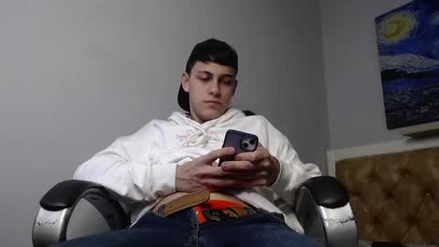ethanx18 online show from May 11, 4:29 am