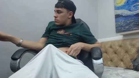 ethanx18 online show from May 12, 3:58 am