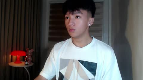 Rey online show from April 2, 11:46 pm