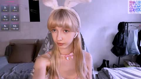 Tali online show from April 12, 11:04 am