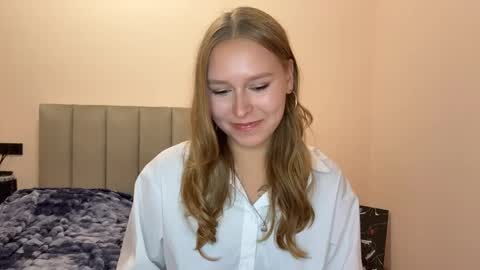 Snapshot of eugenierickel chatting on May 11, 2:23 pm Alice online show from May 11, 2:23 pm