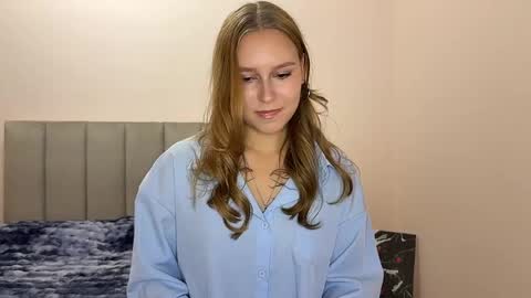 Snapshot of eugenierickel chatting on May 17, 2:24 pm Alice online show from May 17, 2:24 pm