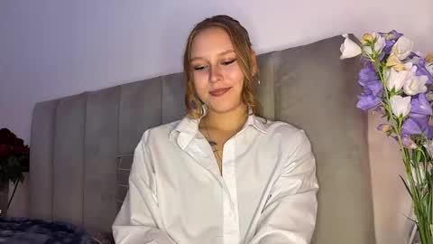 Snapshot of eugenierickel chatting on May 24, 2:33 pm Alice online show from May 24, 2:33 pm