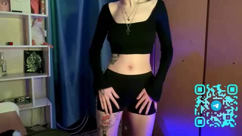 Kate online show from March 28, 1:22 pm