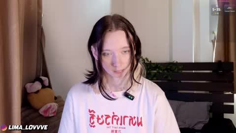 Snapshot of euphoria_girls chatting on February 15, 7:51 am check about me online show from February 15, 7:51 am