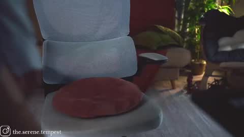 Mira online show from April 15, 1:51 pm