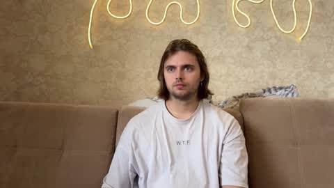 Eva Calvin online show from January 12, 5:45 am