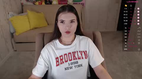 Eva online show from October 12, 3:00 pm