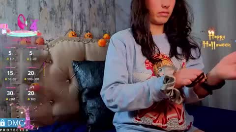 eva delight online show from October 17, 11:35 am