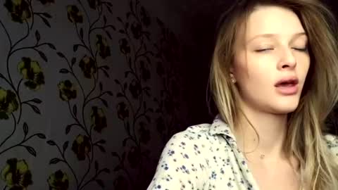 Snapshot of eva_eyre chatting on June 28, 2:01 pm Evvie online show from June 28, 2:01 pm