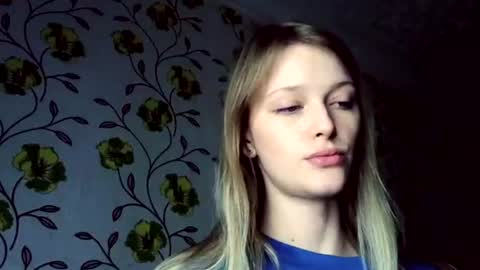 Snapshot of eva_eyre chatting on June 29, 2:06 pm Evvie online show from June 29, 2:06 pm