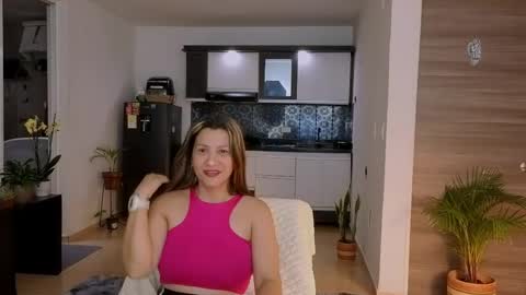 eva_fox43 online show from May 16, 10:41 pm