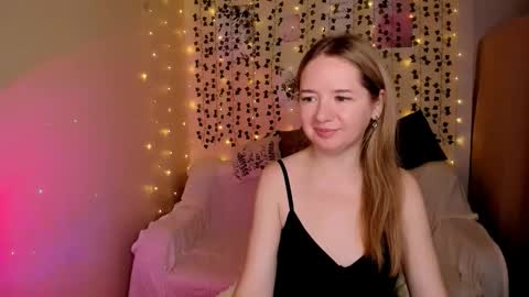 Snapshot of eva_greys chatting on November 27, 2:13 am Eva online show from November 27, 2:13 am