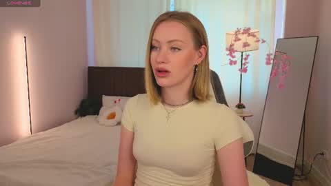eva hamilton online show from July 9, 11:42 pm