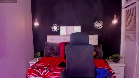 Snapshot of eva_hot_1 chatting on June 18, 1:15 pm eva_hot_1 online show from June 18, 1:15 pm