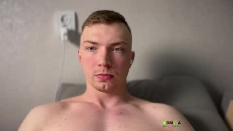 Eva and Iron online show from March 18, 9:29 pm