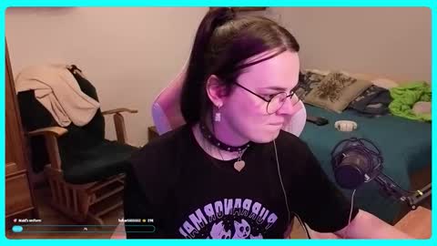 Gamer Katt online show from November 5, 1:55 pm