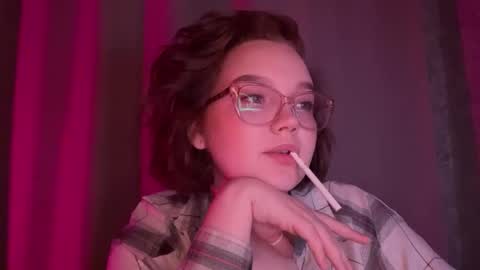 eva_kittenn online show from November 19, 12:54 am