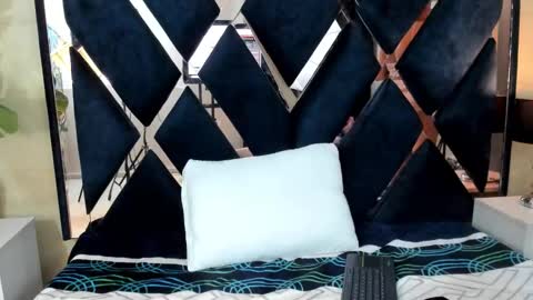    online show from November 13, 2:54 am