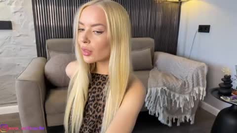 Eva online show from May 30, 10:12 am