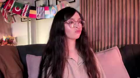 Angelinne online show from July 1, 3:30 am