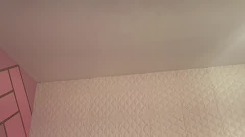 Eva  online show from April 1, 2:36 pm