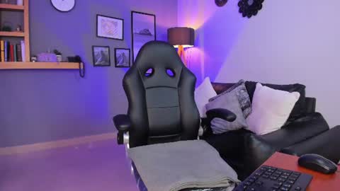 eva_monet online show from June 11, 7:12 pm