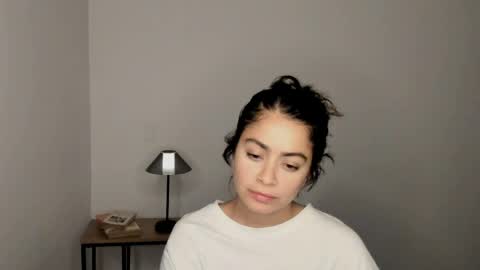 eva_monn online show from April 16, 2:12 am