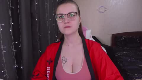 Eva online show from March 11, 9:45 am